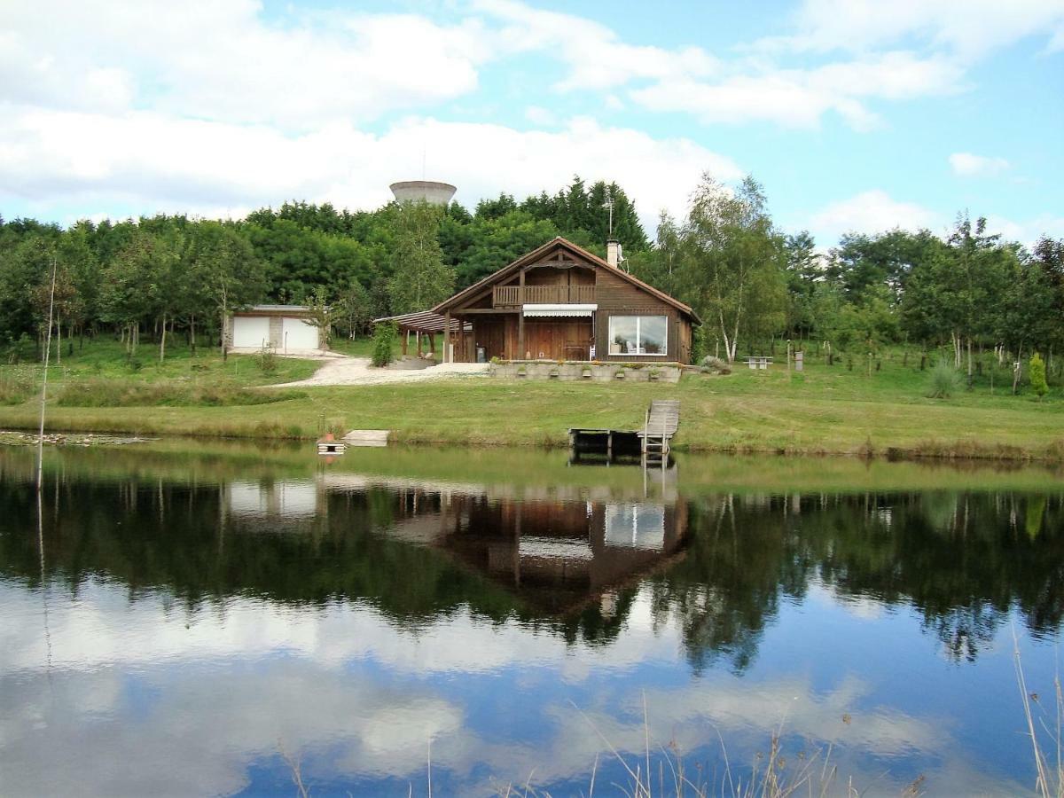 Lieux-Au-Lac Augignac Bagian luar foto